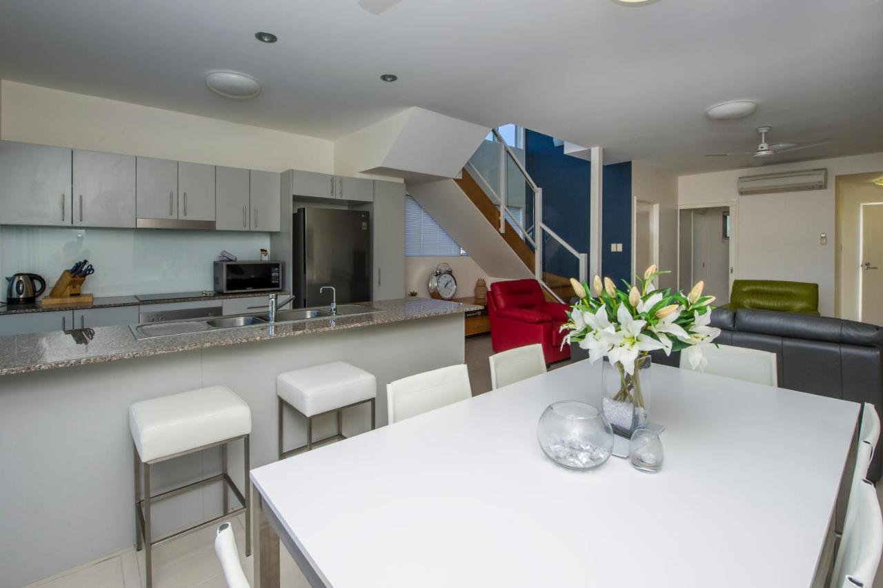 נלי ביי Beachside Magnetic Harbour Apartments מראה חיצוני תמונה
